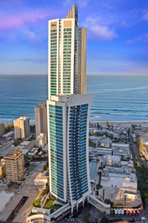 Holiday Holiday H-Residences Apartments  Серферс-Парадайс